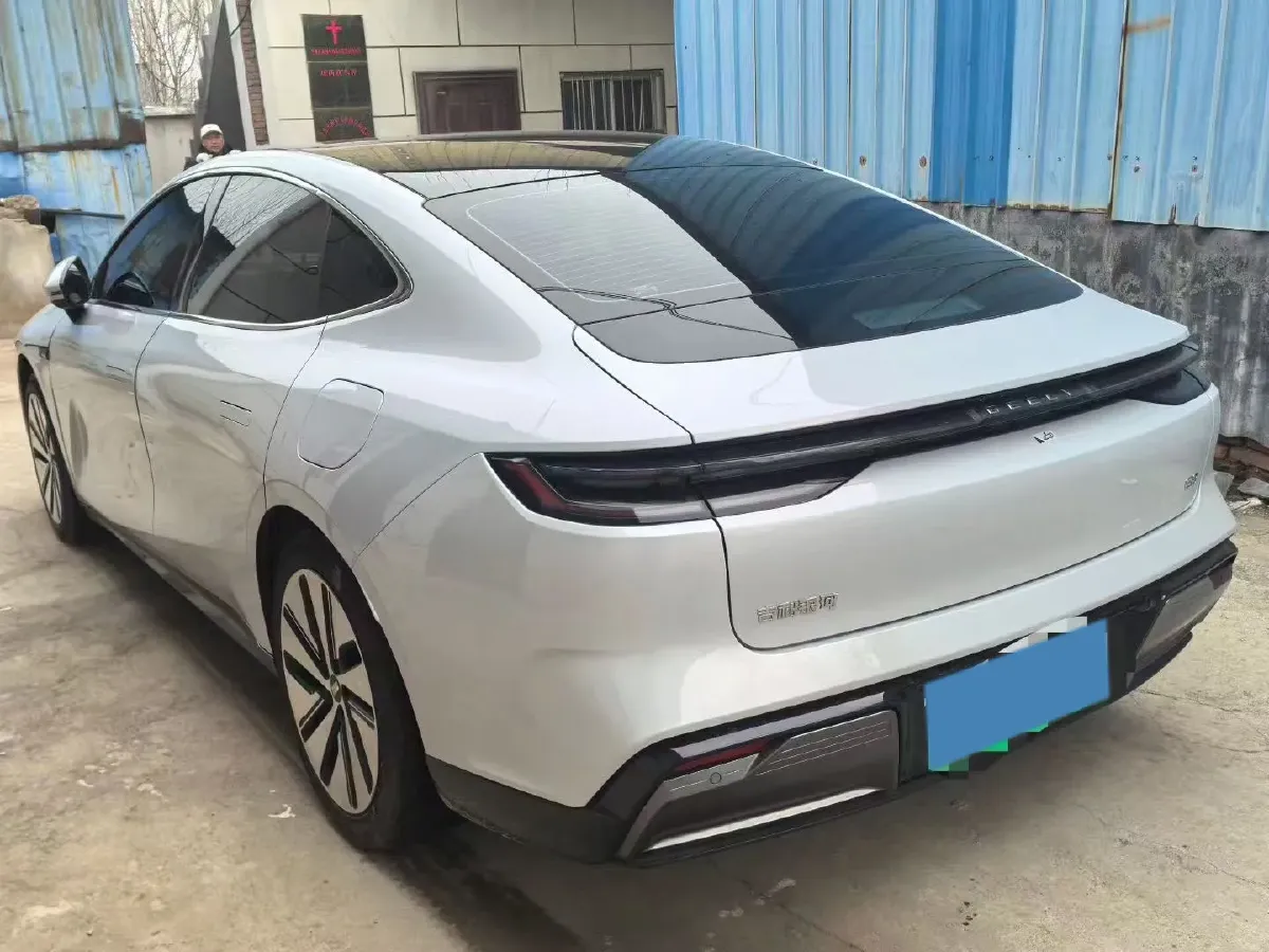 2024 Geely Galaxy E8 BEV 62KWH,autocango,china used car exporter,china ev exporter,chinese used car exporter,chinese used ev exporter
