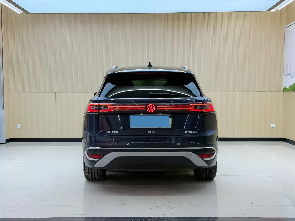 2021 Volkswagen ID.6 Crozz BEV 84.8KWH,autocango,china used car exporter,china ev exporter,chinese used car exporter,chinese used ev exporter