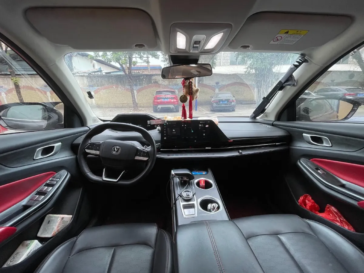 2022 ChangAn Oshan X7 Plus 1.5T 188HP L4 7DCT,autocango,china used car exporter,china ev exporter,chinese used car exporter,chinese used ev exporter