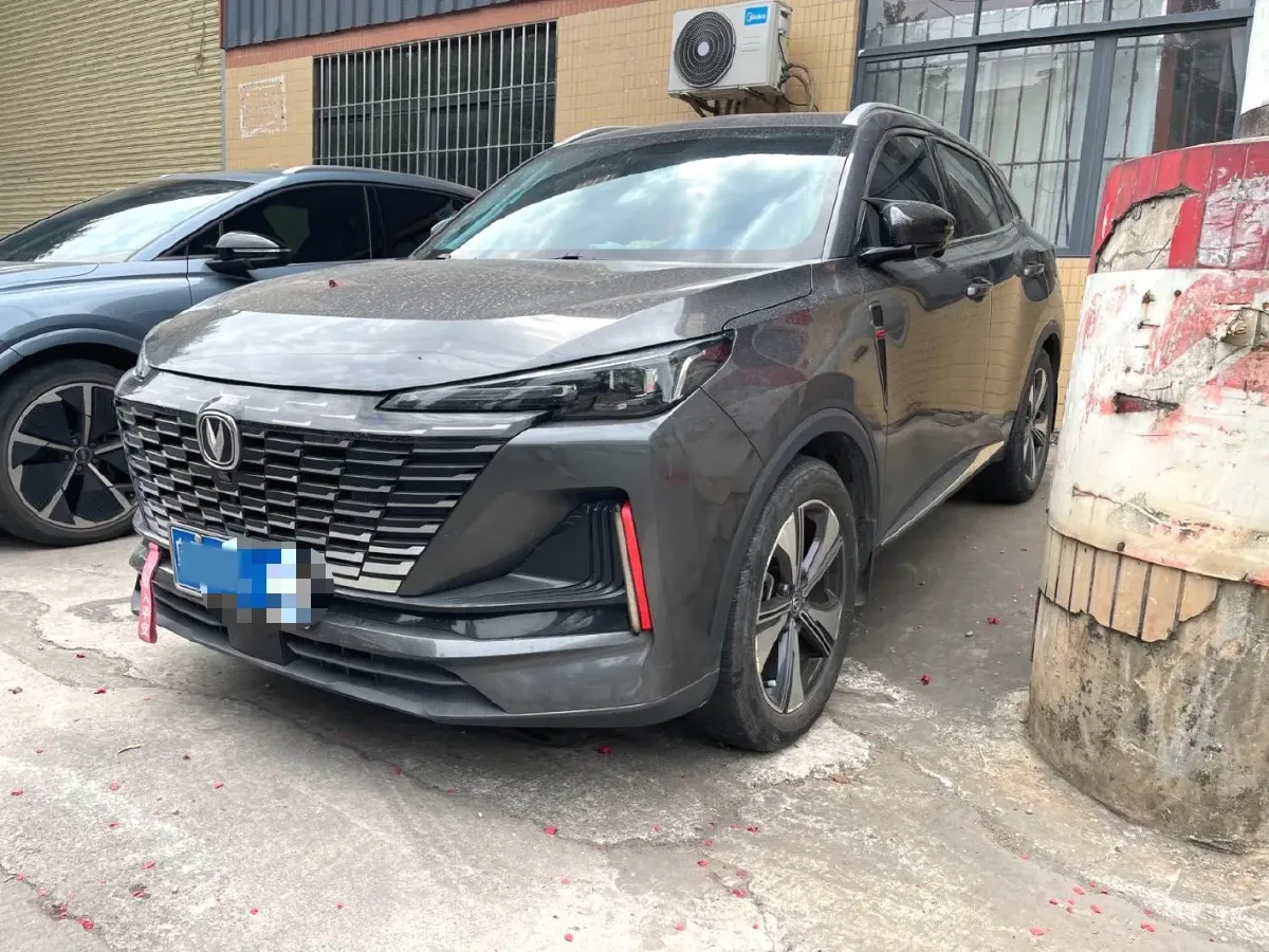 2022 ChangAn Oshan X7 Plus 1.5T 188HP L4 7DCT,autocango,china used car exporter,china ev exporter,chinese used car exporter,chinese used ev exporter