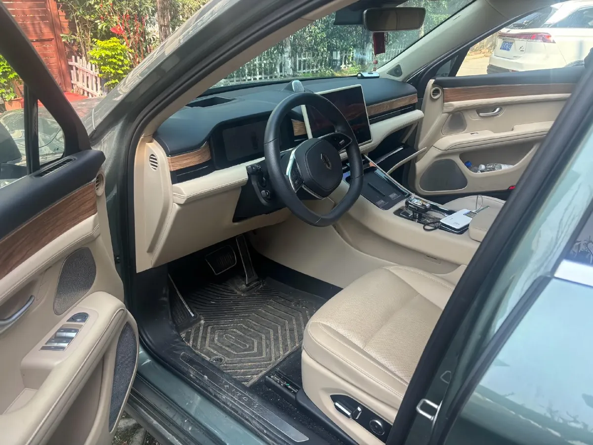 2023 HIMA AITO M5 BEV 80KWH,autocango,china used car exporter,china ev exporter,chinese used car exporter,chinese used ev exporter