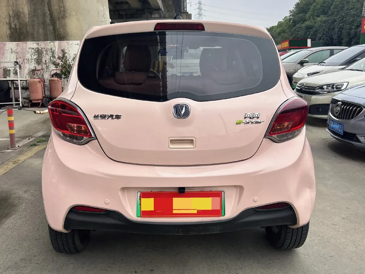 2022 ChangAn BenBen E-Star BEV 31.95KWH,autocango,china used car exporter,china ev exporter,chinese used car exporter,chinese used ev exporter