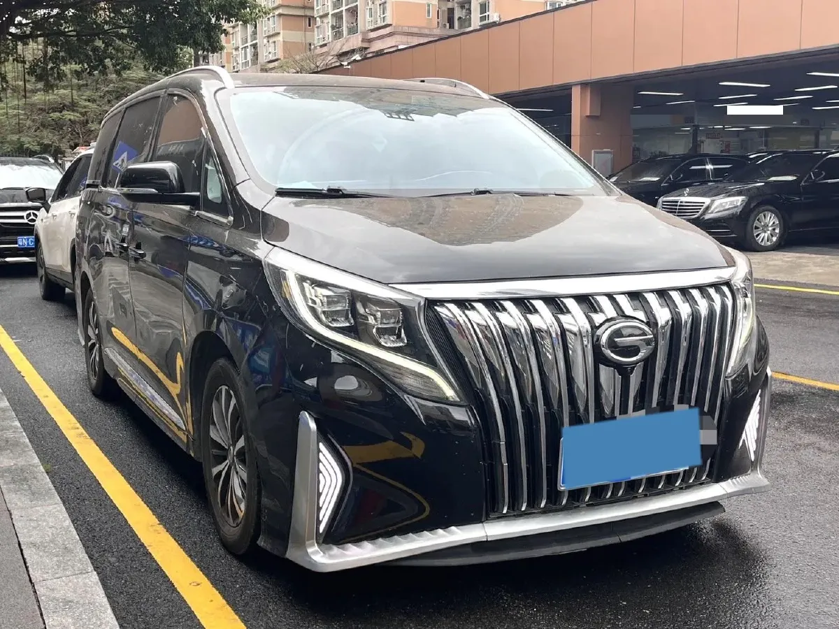 2021 GAC Trumpchi M8 2.0T 252HP L4 8AT,autocango,china used car exporter,china ev exporter,chinese used car exporter,chinese used ev exporter