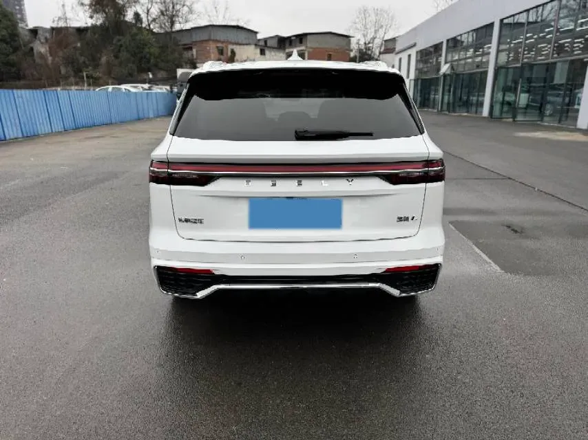 2021 Geely Monjaro 2.0T 218HP L4 7DCT,autocango,china used car exporter,china ev exporter,chinese used car exporter,chinese used ev exporter