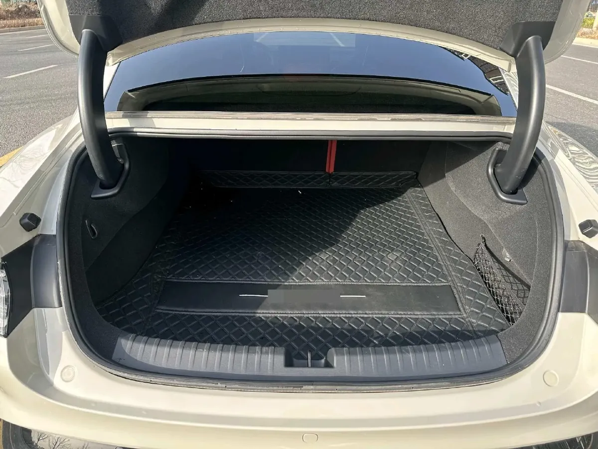 2024 MI SU7 BEV 94.3KWH,autocango,china used car exporter,china ev exporter,chinese used car exporter,chinese used ev exporter