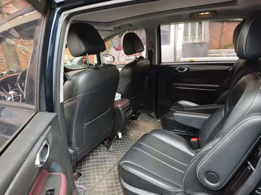 2021 GAC Trumpchi M6 1.5T 169HP L4 7DCT,autocango,china used car exporter,china ev exporter,chinese used car exporter,chinese used ev exporter