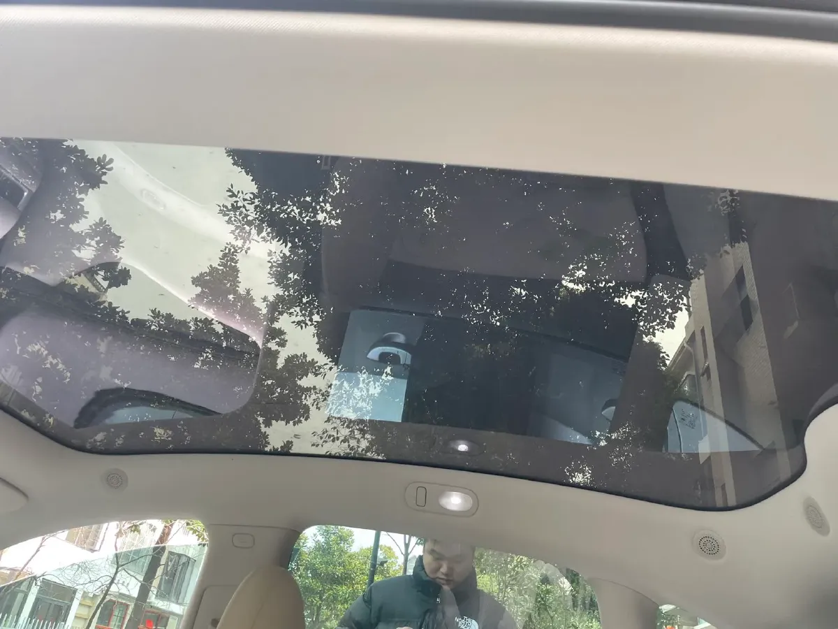 2023 IM LS6 BEV 100KWH,autocango,china used car exporter,china ev exporter,chinese used car exporter,chinese used ev exporter