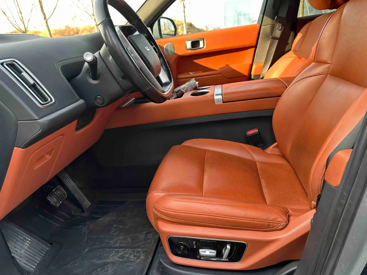 2023 Li L7 Range Extended 154HP REEV 40.9KWH,autocango,china used car exporter,china ev exporter,chinese used car exporter,chinese used ev exporter