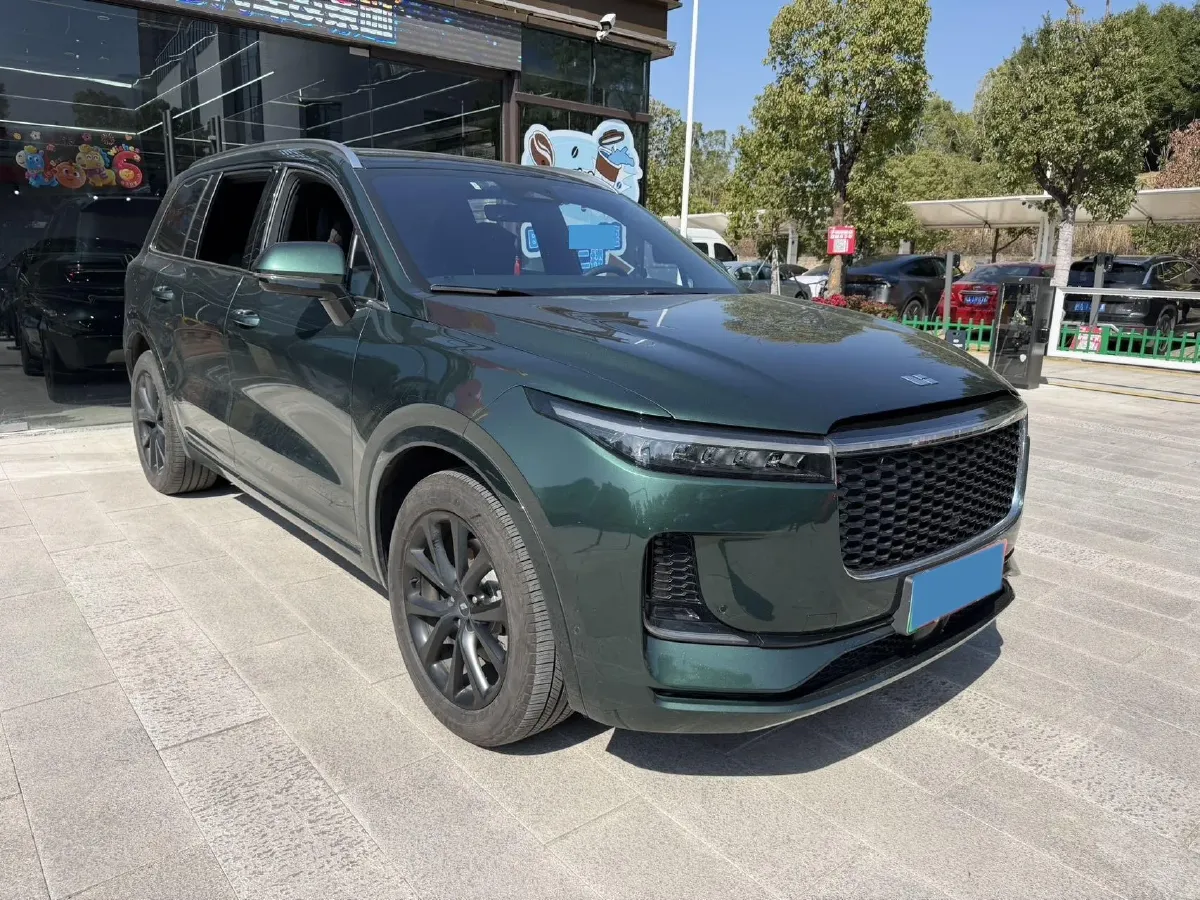 2021 Li ONE Range Extended 131HP REEV 40.5KWH,autocango,china used car exporter,china ev exporter,chinese used car exporter,chinese used ev exporter