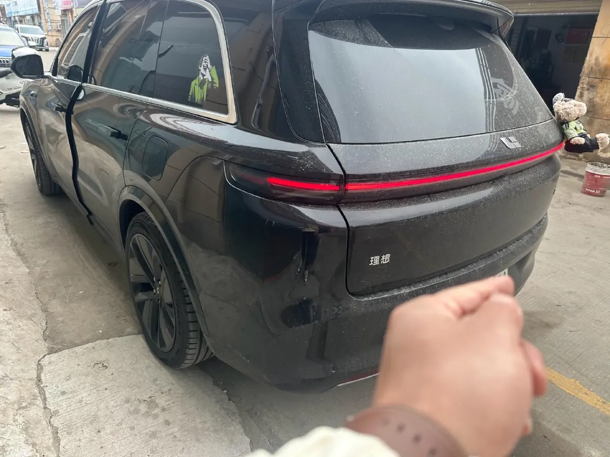 2024 Volvo S60 2.0T 197HP L4 7DCT,autocango,china used car exporter,china ev exporter,chinese used car exporter,chinese used ev exporter