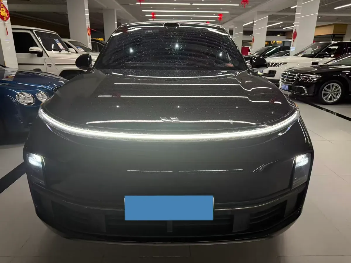 2025 Li L9 Range Extended 154HP REEV,autocango,china used car exporter,china ev exporter,chinese used car exporter,chinese used ev exporter