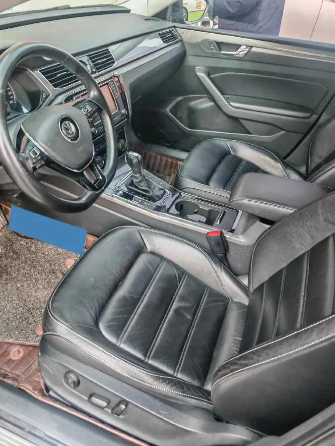 2017 Volkswagen Passat 1.8T 180HP L4 7DCT,autocango,china used car exporter,china ev exporter,chinese used car exporter,chinese used ev exporter