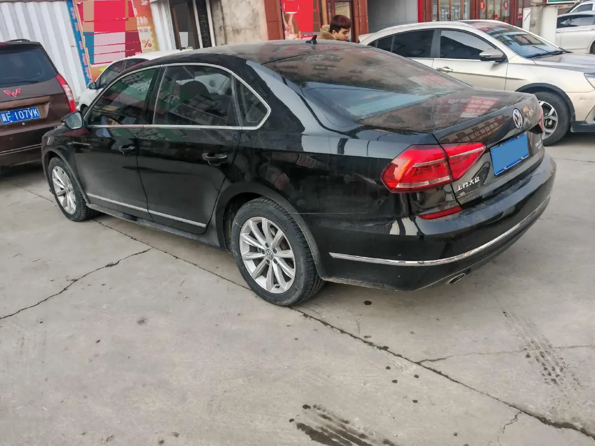2017 Volkswagen Passat 1.8T 180HP L4 7DCT,autocango,china used car exporter,china ev exporter,chinese used car exporter,chinese used ev exporter