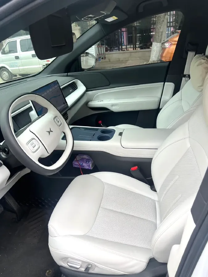 2023 Xpeng G6 BEV 66KWH,autocango,china used car exporter,china ev exporter,chinese used car exporter,chinese used ev exporter