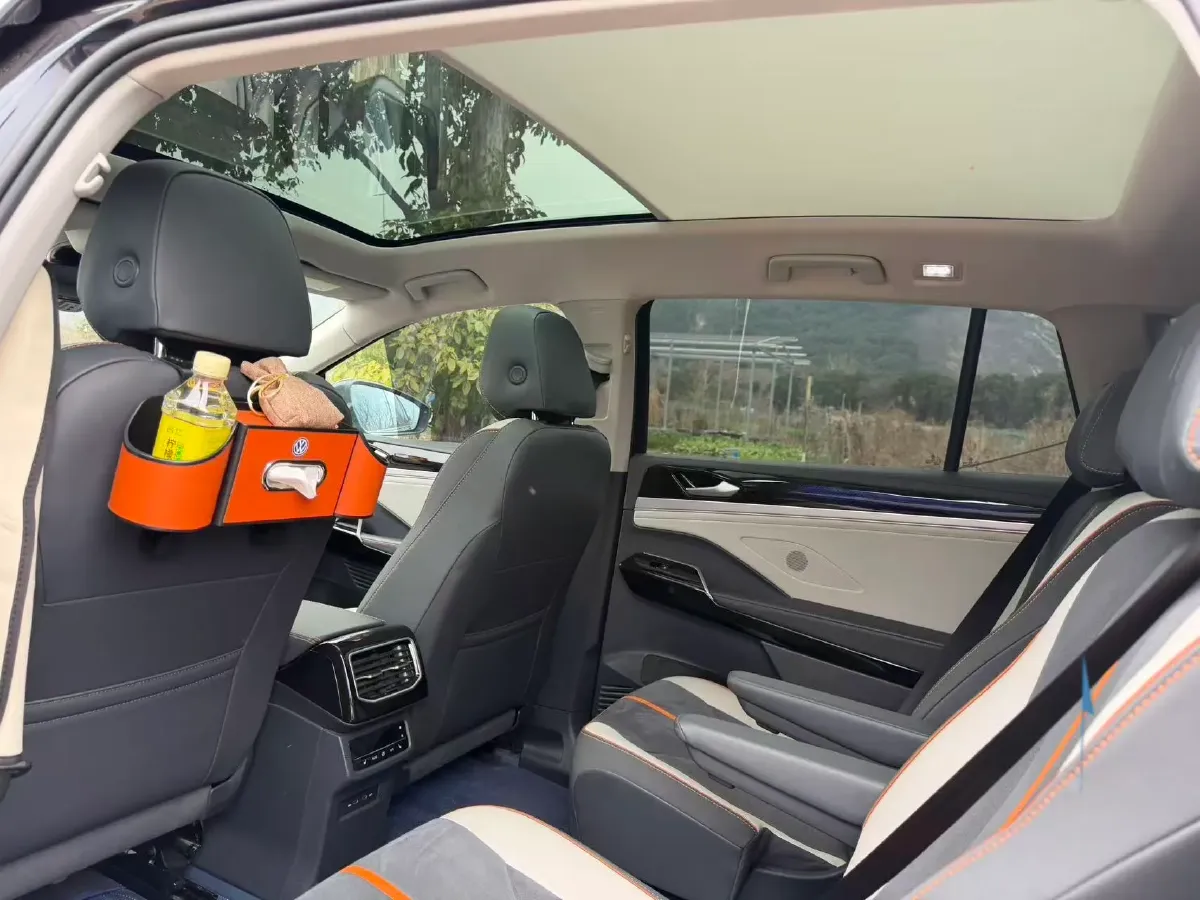 2022 ARCFOX αT BEV 94.5KWH,autocango,china used car exporter,china ev exporter,chinese used car exporter,chinese used ev exporter