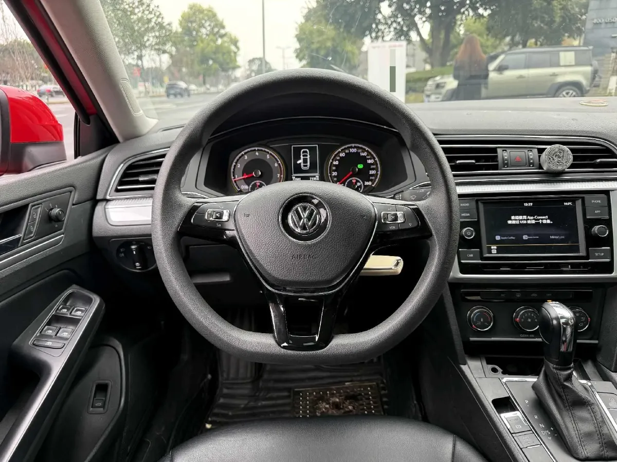 2019 Volkswagen T-Cross 1.4T 150HP L4 7DCT,autocango,china used car exporter,china ev exporter,chinese used car exporter,chinese used ev exporter
