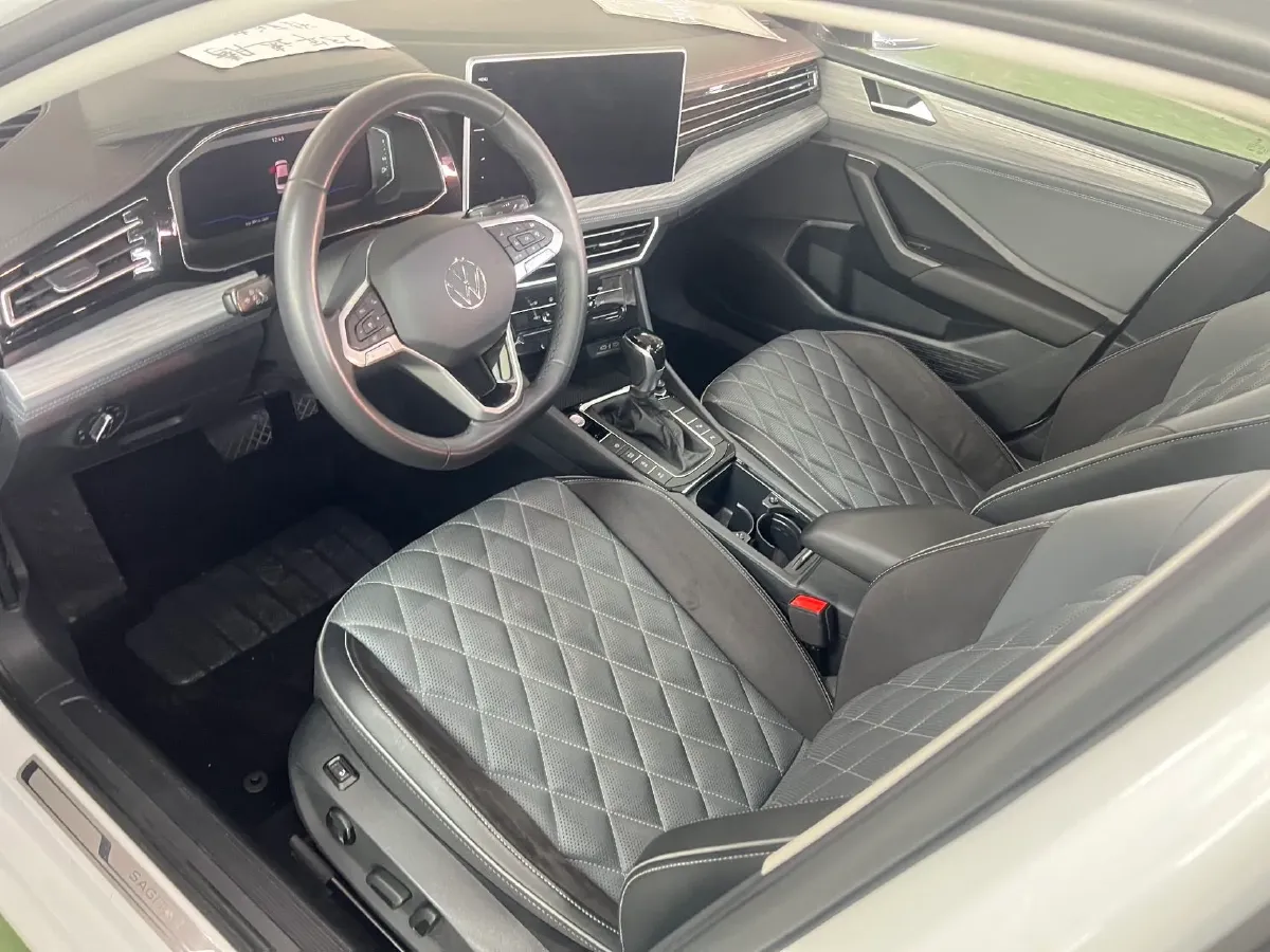 2023 Volkswagen Sagitar 1.5T 160HP L4 7DCT,autocango,china used car exporter,china ev exporter,chinese used car exporter,chinese used ev exporter