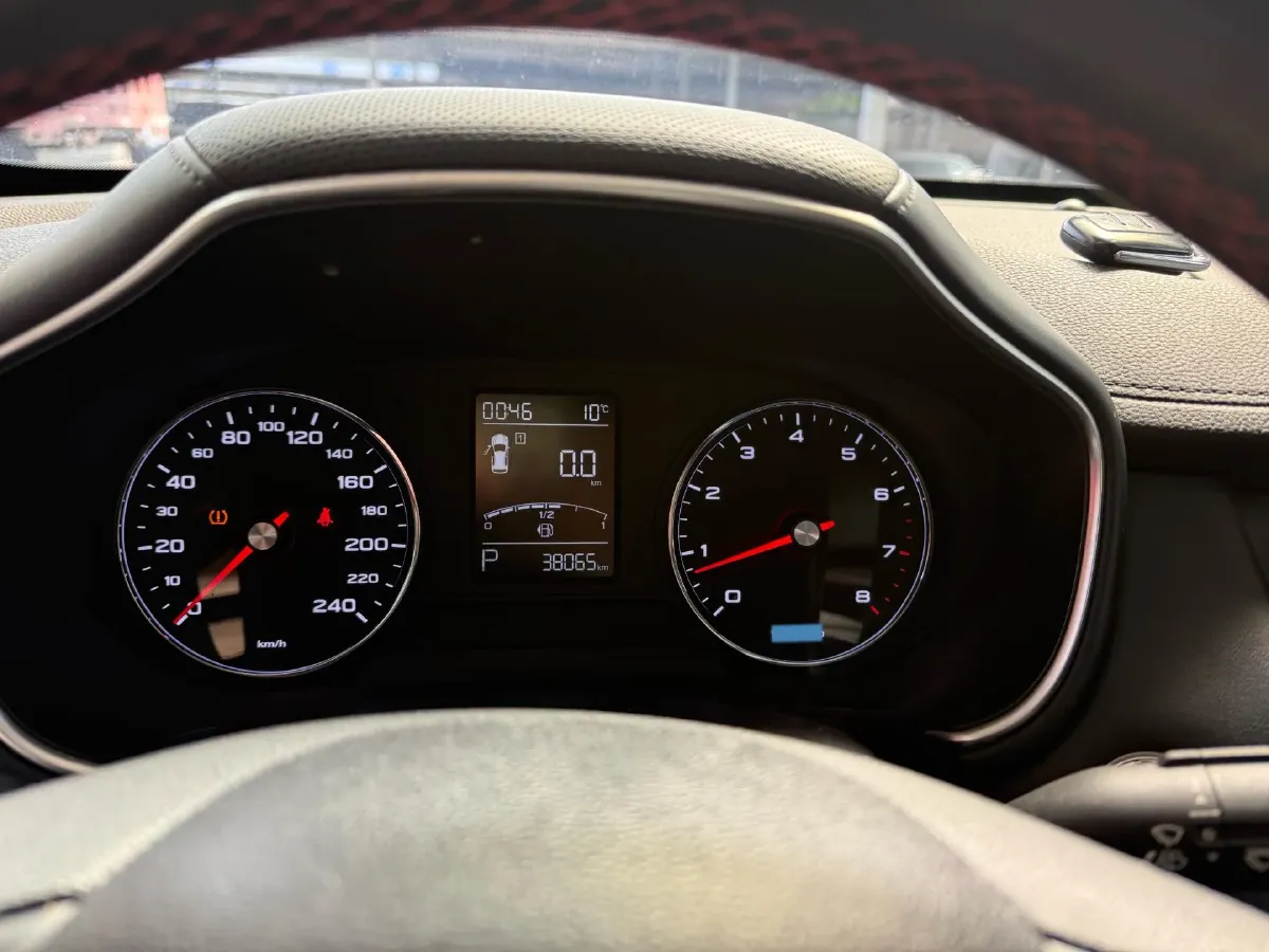 2018 MG HS 1.5T 169HP L4 7DCT,autocango,china used car exporter,china ev exporter,chinese used car exporter,chinese used ev exporter