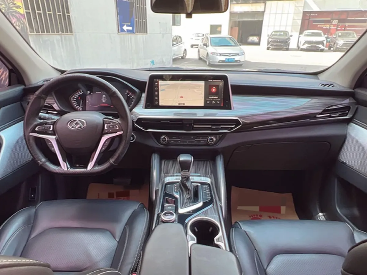 2017 MAXUS D90 2.0T 224HP L4 6AT,autocango,china used car exporter,china ev exporter,chinese used car exporter,chinese used ev exporter