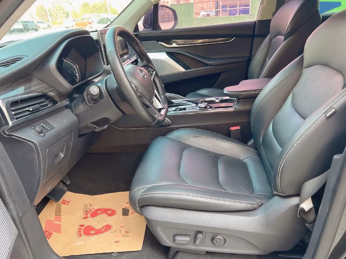 2017 MAXUS D90 2.0T 224HP L4 6AT,autocango,china used car exporter,china ev exporter,chinese used car exporter,chinese used ev exporter