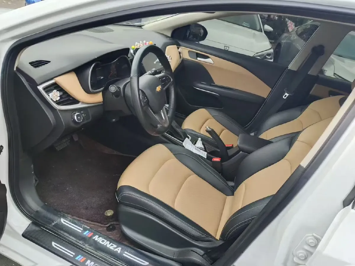 2022 Chevrolet Monza 1.5L 113HP L4 6AT,autocango,china used car exporter,china ev exporter,chinese used car exporter,chinese used ev exporter