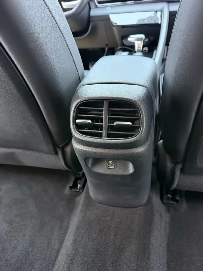 2022 Hyundai Elantra 1.5L 115HP L4 CVT,autocango,china used car exporter,china ev exporter,chinese used car exporter,chinese used ev exporter