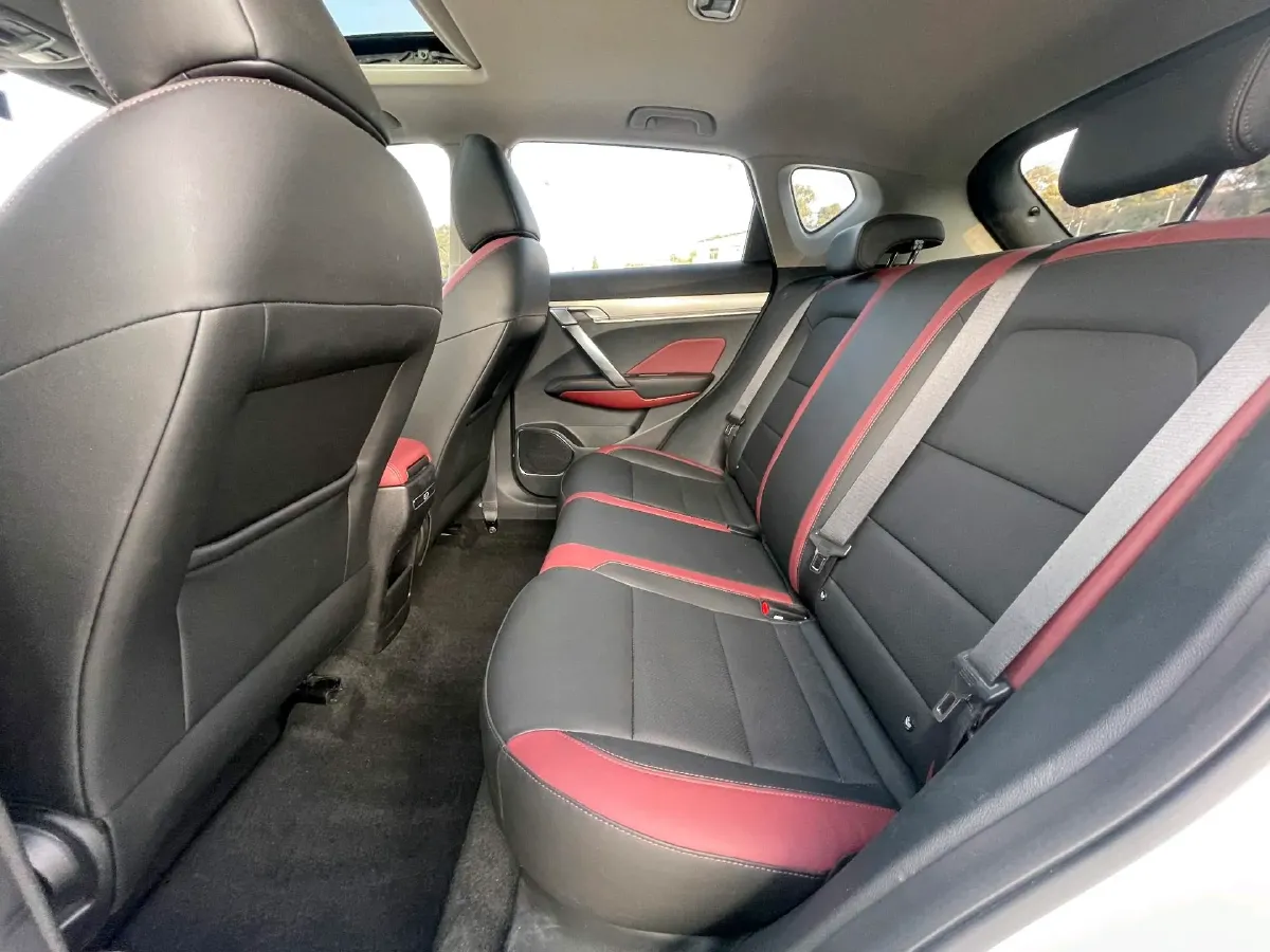 2021 Geely Coolray 1.4T 141HP L4 6DCT,autocango,china used car exporter,china ev exporter,chinese used car exporter,chinese used ev exporter