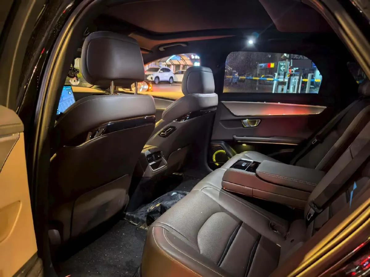 2020 Honda Breeze 2.0L 146HP L4 E-CVT Hybrid,autocango,china used car exporter,china ev exporter,chinese used car exporter,chinese used ev exporter