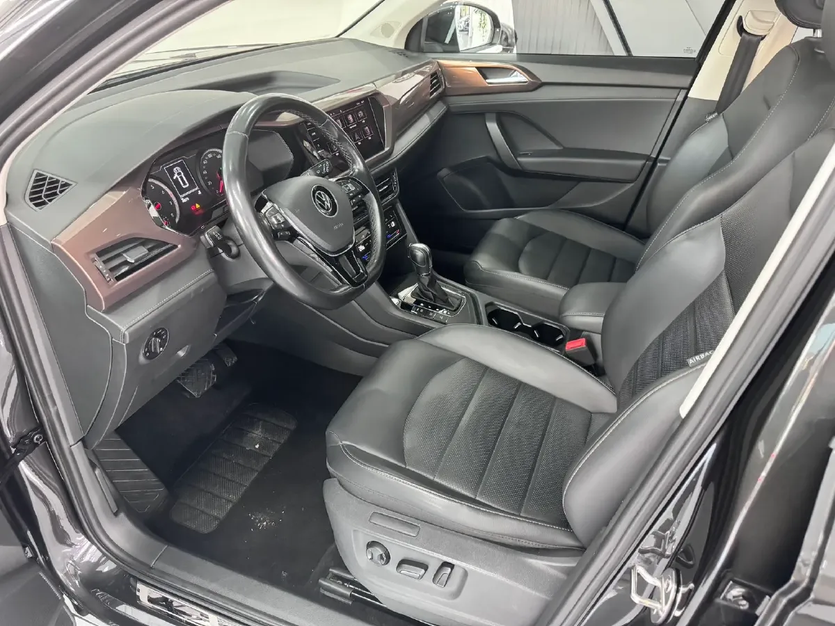 2021 Volkswagen Tharu 1.4T 150HP L4 7DCT,autocango,china used car exporter,china ev exporter,chinese used car exporter,chinese used ev exporter