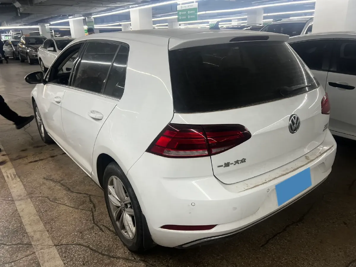 2019 Brilliance Auto V7 1.8T 231HP L4 7DCT,autocango,china used car exporter,china ev exporter,chinese used car exporter,chinese used ev exporter