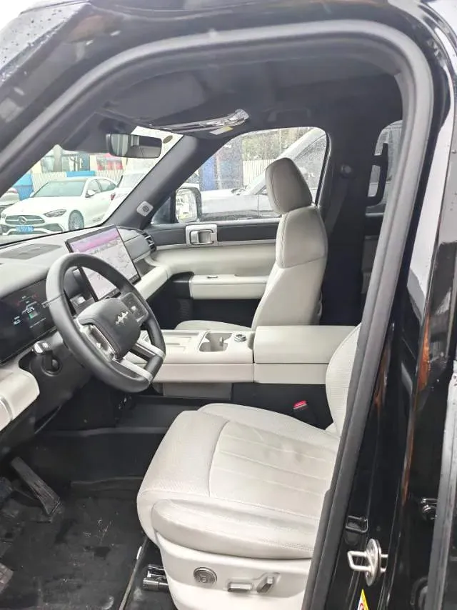 2025 FangChengBao Tai 7 1.5T 156HP L4 E-CVT PHEV,autocango,china used car exporter,china ev exporter,chinese used car exporter,chinese used ev exporter