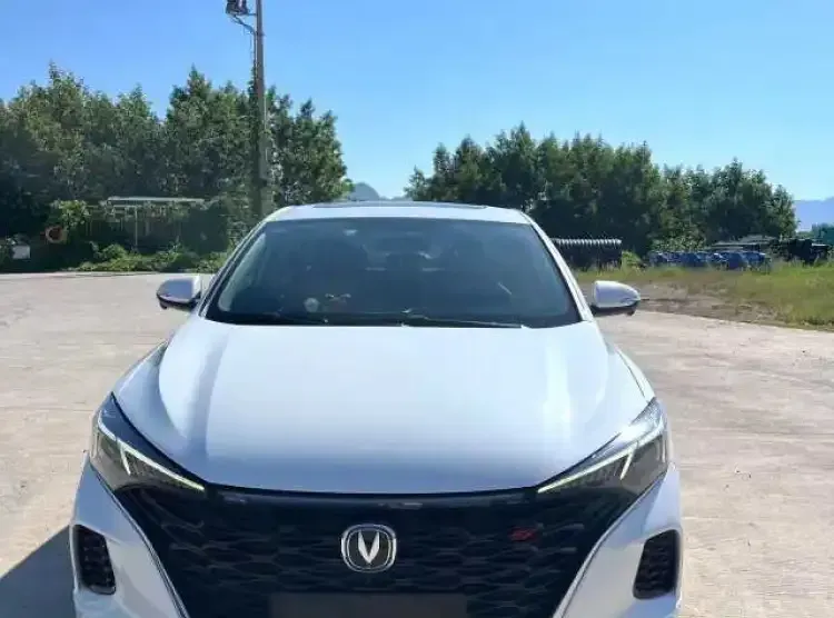 2021 ChangAn Eado 1.4T 160HP L4 7DCT,autocango,china used car exporter,china ev exporter,chinese used car exporter,chinese used ev exporter