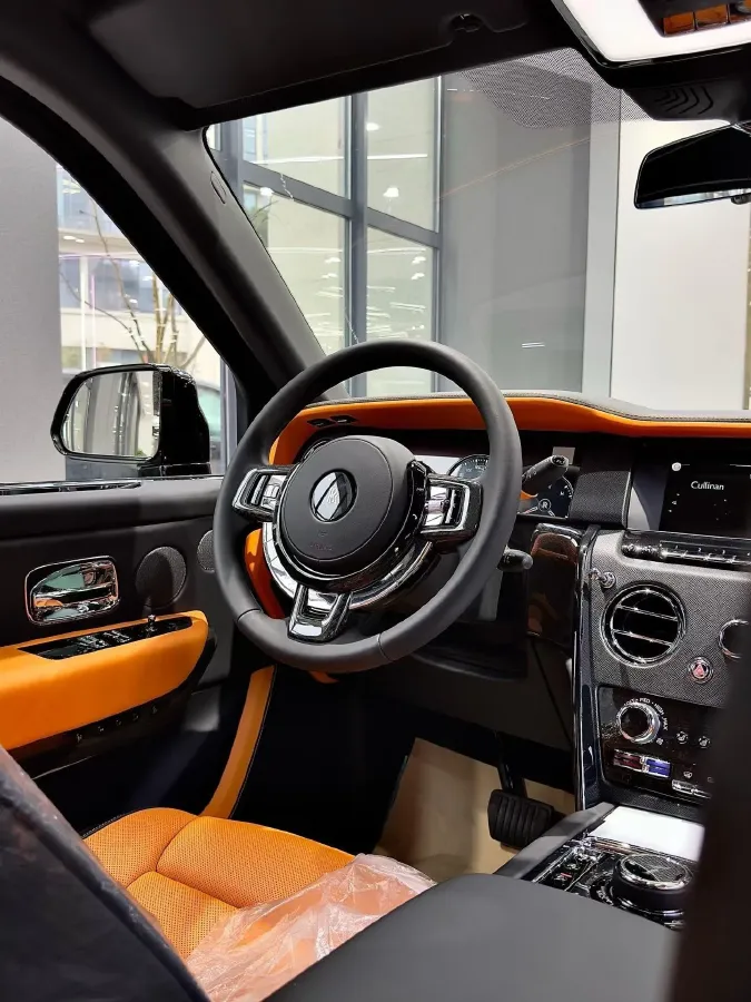 2024 Rolls-Royce Cullinan 6.7T 600HP V12 8AT,autocango,china used car exporter,china ev exporter,chinese used car exporter,chinese used ev exporter