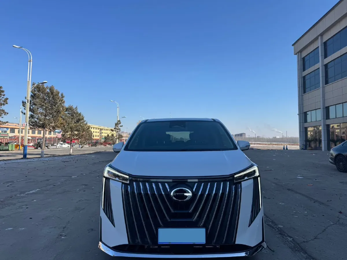 2023 GAC Trumpchi M8 2.0T 252HP L4 8AT,autocango,china used car exporter,china ev exporter,chinese used car exporter,chinese used ev exporter