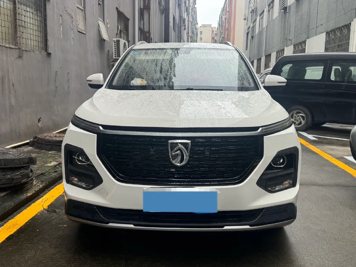 2020 BaoJun RC-5 1.5T 147HP L4 CVT,autocango,china used car exporter,china ev exporter,chinese used car exporter,chinese used ev exporter