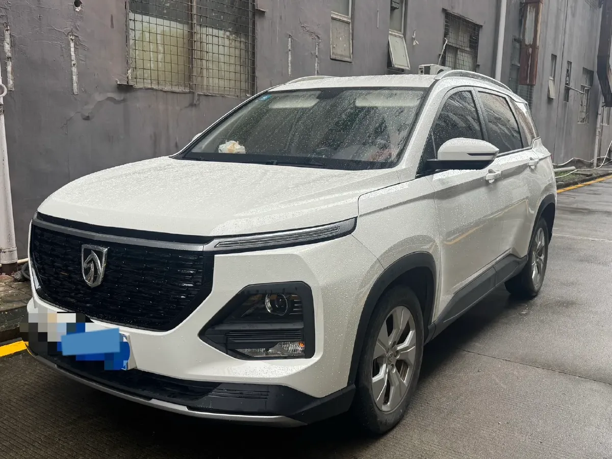 2020 BaoJun RC-5 1.5T 147HP L4 CVT,autocango,china used car exporter,china ev exporter,chinese used car exporter,chinese used ev exporter