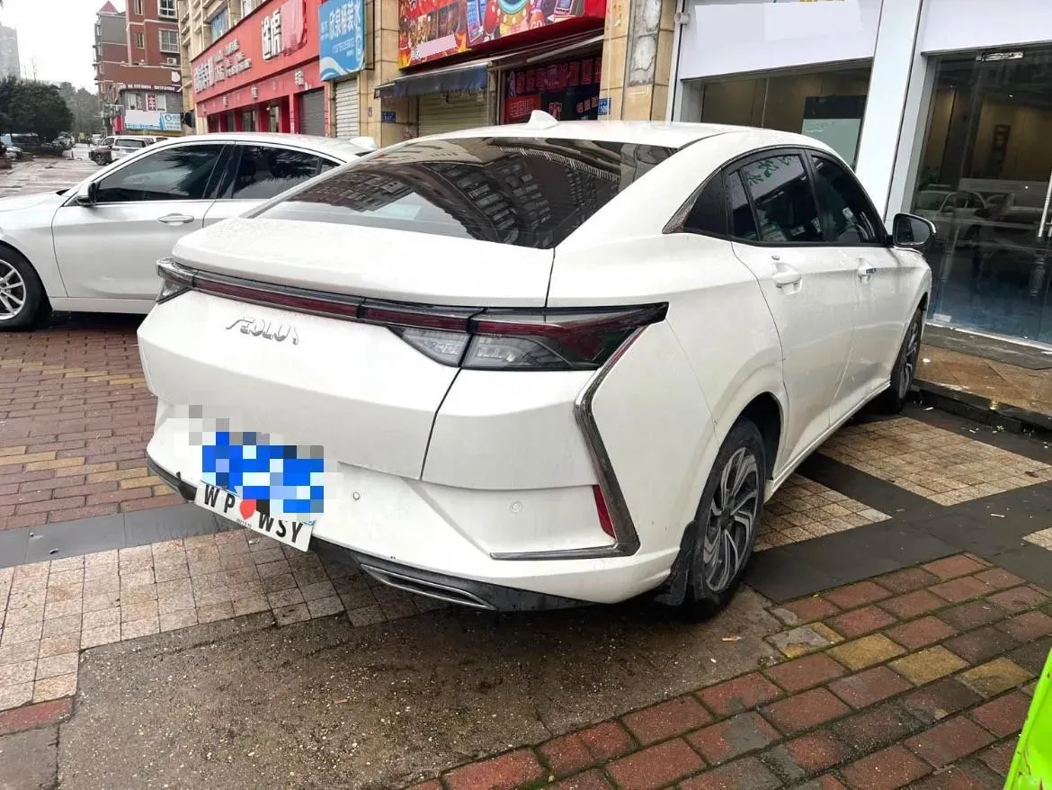 2021 DongFeng Aeolus YiXuan 1.5T 150HP L4 6DCT,autocango,china used car exporter,china ev exporter,chinese used car exporter,chinese used ev exporter
