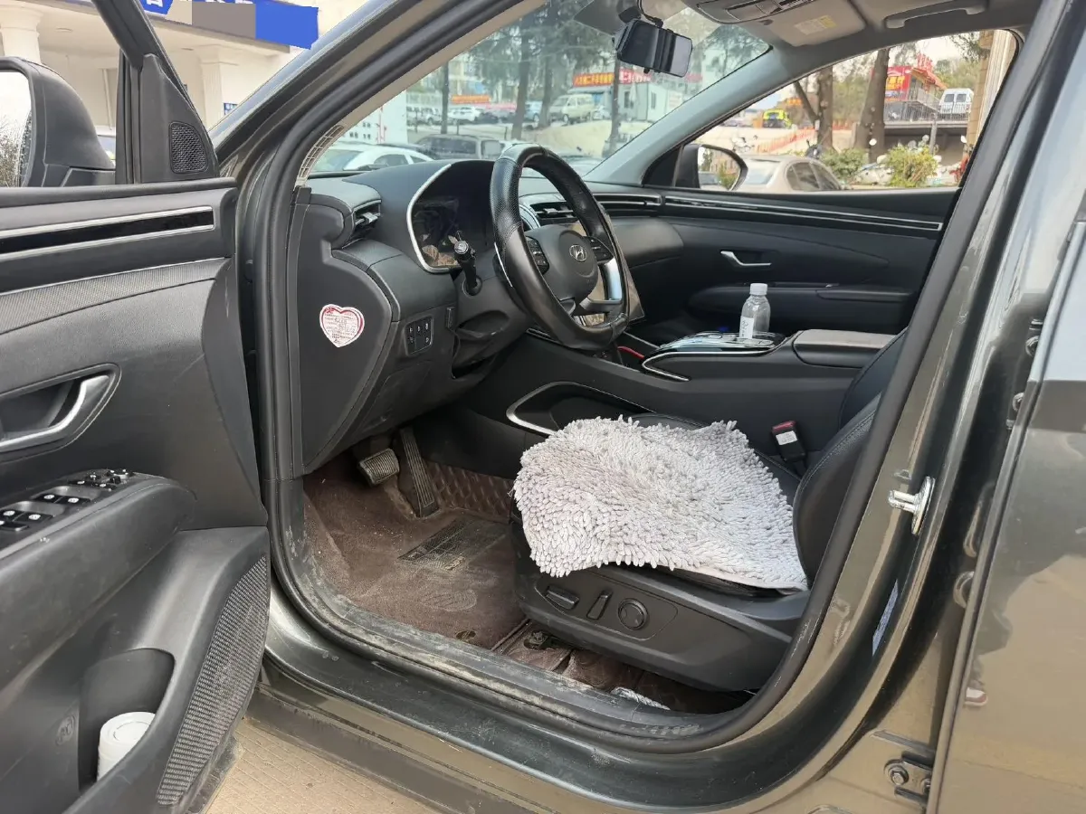 2021 Hyundai Tucson 1.5T 200HP L4 7DCT,autocango,china used car exporter,china ev exporter,chinese used car exporter,chinese used ev exporter