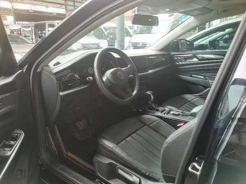 2023 Volkswagen Passat 1.4T 150HP L4 7DCT,autocango,china used car exporter,china ev exporter,chinese used car exporter,chinese used ev exporter