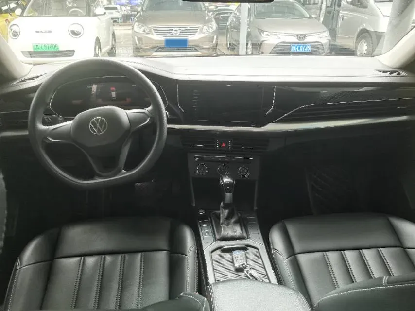 2023 Volkswagen Passat 1.4T 150HP L4 7DCT,autocango,china used car exporter,china ev exporter,chinese used car exporter,chinese used ev exporter
