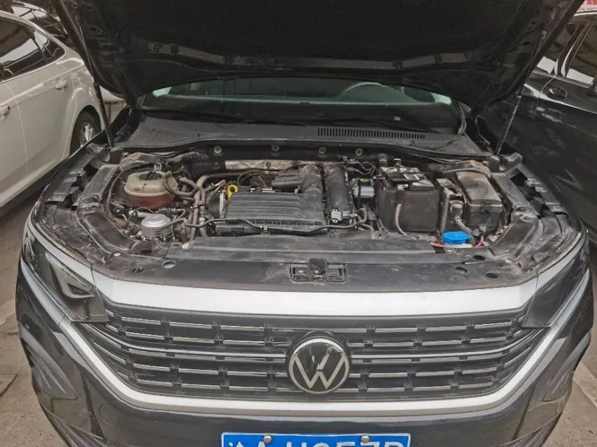 2023 Volkswagen Passat 1.4T 150HP L4 7DCT,autocango,china used car exporter,china ev exporter,chinese used car exporter,chinese used ev exporter