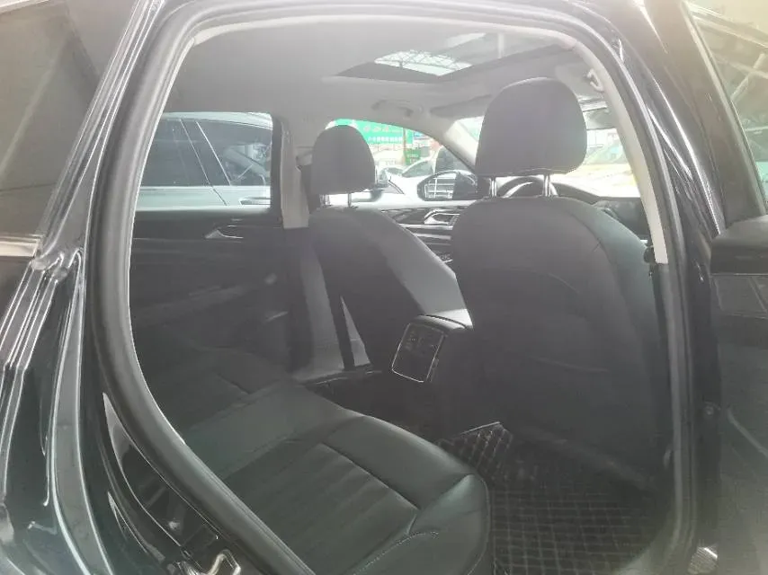 2023 Volkswagen Passat 1.4T 150HP L4 7DCT,autocango,china used car exporter,china ev exporter,chinese used car exporter,chinese used ev exporter