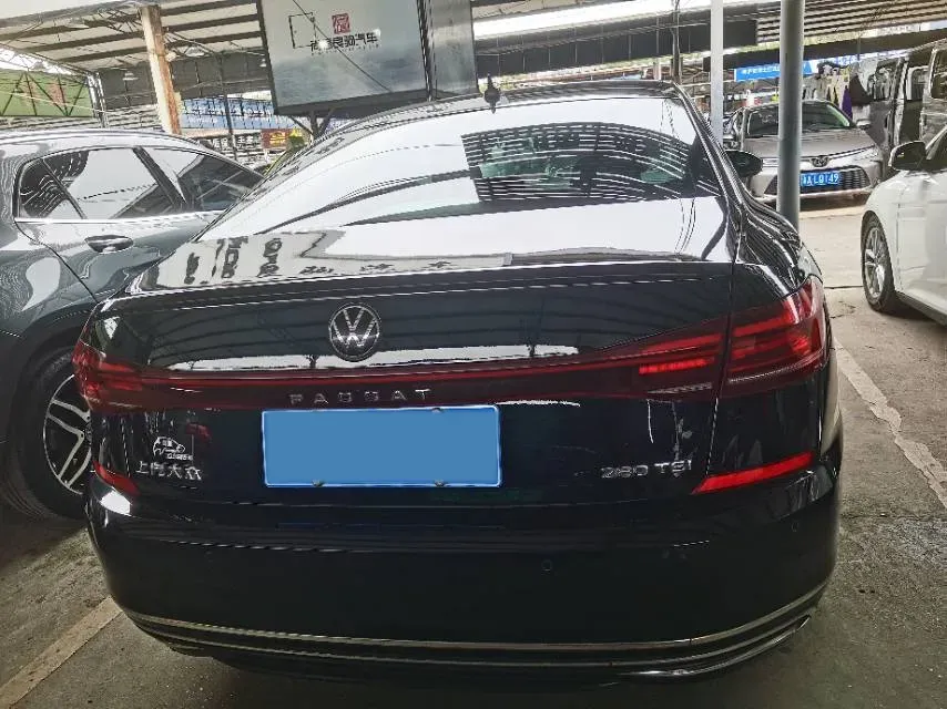 2023 Volkswagen Passat 1.4T 150HP L4 7DCT,autocango,china used car exporter,china ev exporter,chinese used car exporter,chinese used ev exporter