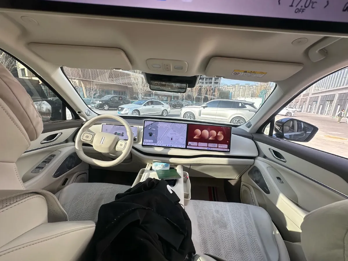 2025 WEY BlueMountain 1.5T 170HP L4 4DHT PHEV 44.5KWH,autocango,china used car exporter,china ev exporter,chinese used car exporter,chinese used ev exporter