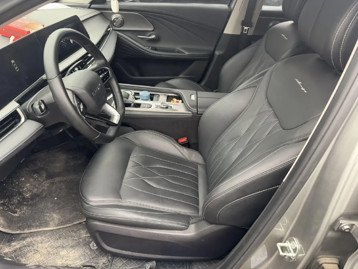 2022 Chery Arrizo 8 1.6T 197HP L4 7DCT,autocango,china used car exporter,china ev exporter,chinese used car exporter,chinese used ev exporter