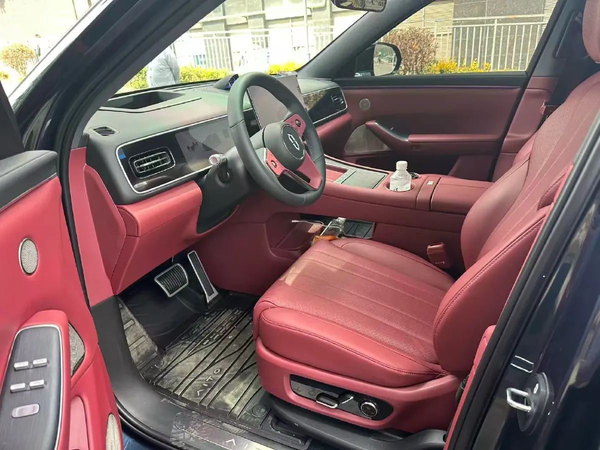 2026 AITO AITO M7 REEV 160HP REEV,autocango,china used car exporter,china ev exporter,chinese used car exporter,chinese used ev exporter