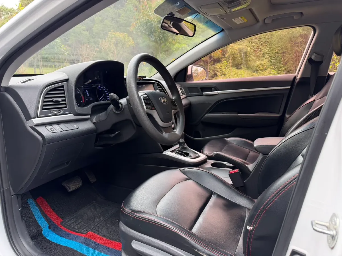 2016 Hyundai Elantra 1.6L 130HP L4 6AT,autocango,china used car exporter,china ev exporter,chinese used car exporter,chinese used ev exporter