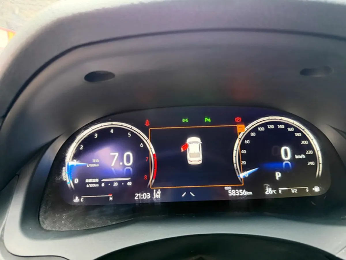 2021 Toyota Camry 2.5L 209HP L4 8AT,autocango,china used car exporter,china ev exporter,chinese used car exporter,chinese used ev exporter