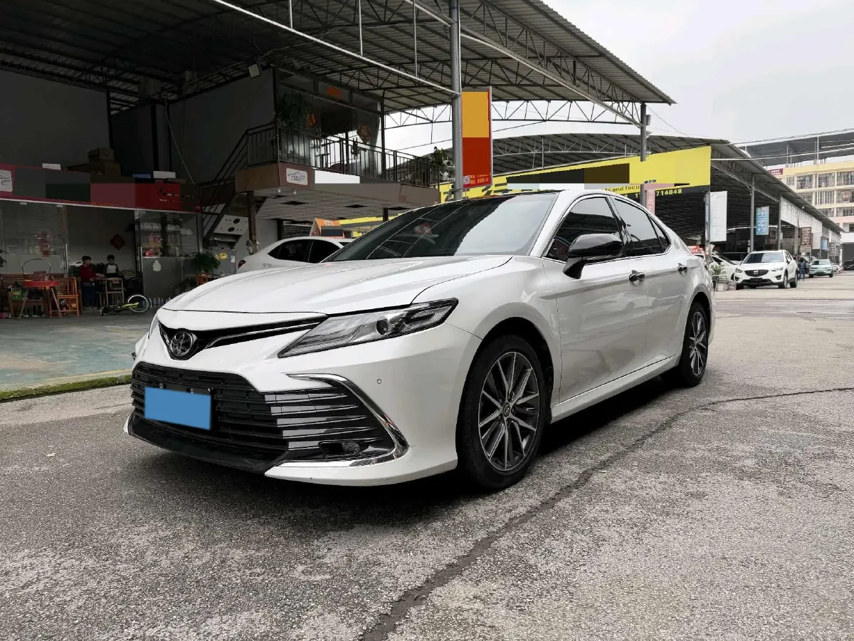 2021 Toyota Camry 2.5L 209HP L4 8AT,autocango,china used car exporter,china ev exporter,chinese used car exporter,chinese used ev exporter