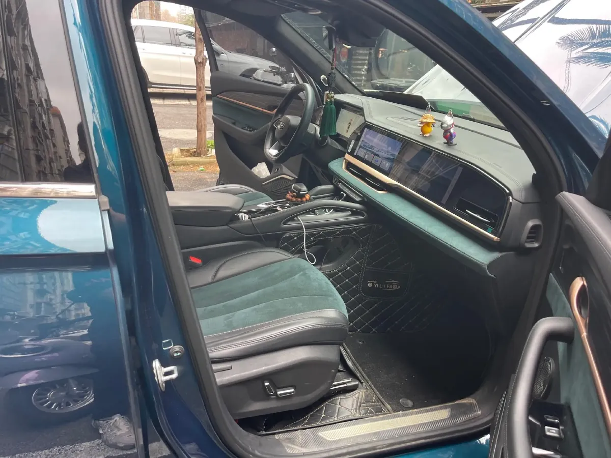 2021 Geely Monjaro 2.0T 218HP L4 7DCT,autocango,china used car exporter,china ev exporter,chinese used car exporter,chinese used ev exporter